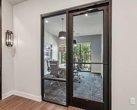 Photo Gallery Image