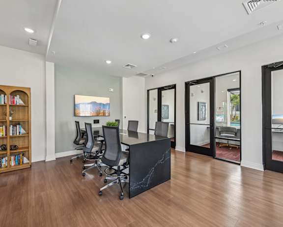 Photo Gallery Image