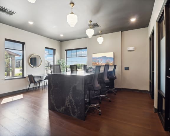 Photo Gallery Image