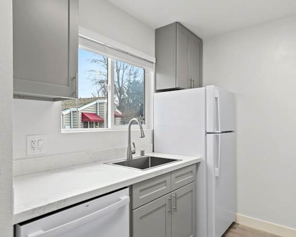 Photo Gallery Image