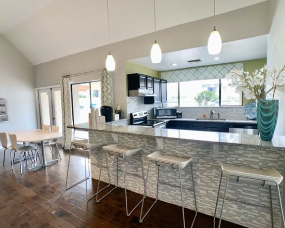 Photo Gallery Image