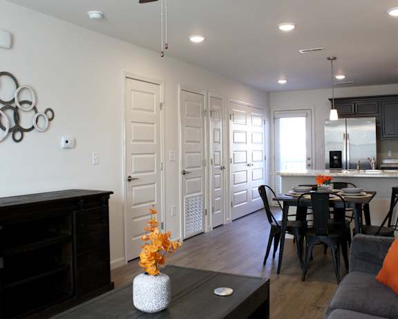 Photo Gallery Image