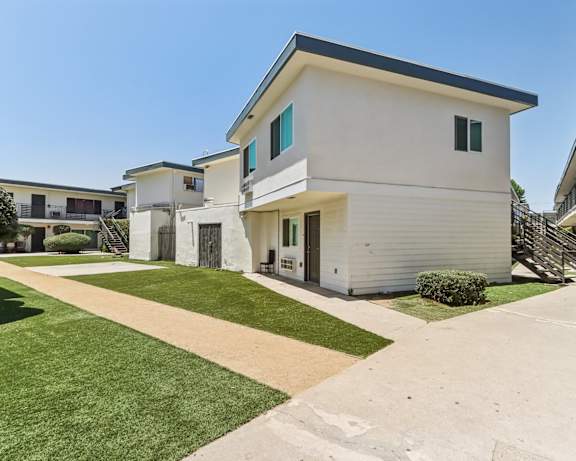Photo Gallery Image
