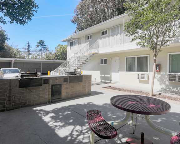 Photo Gallery Image