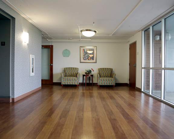 Photo Gallery Image
