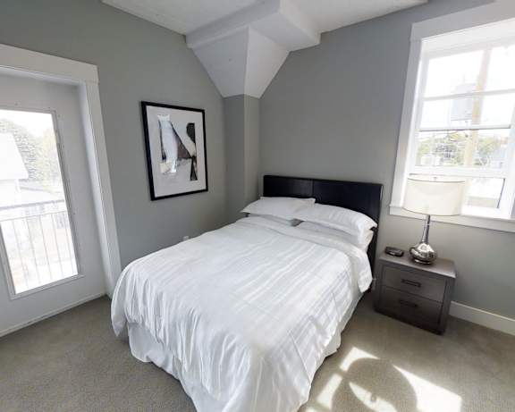 Photo Gallery Image