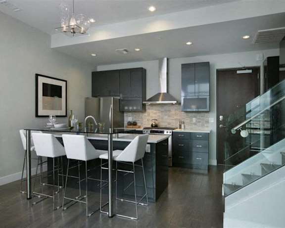 Photo Gallery Image