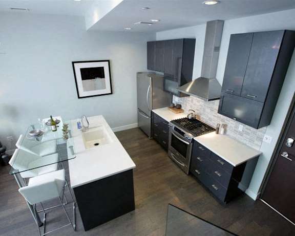Photo Gallery Image