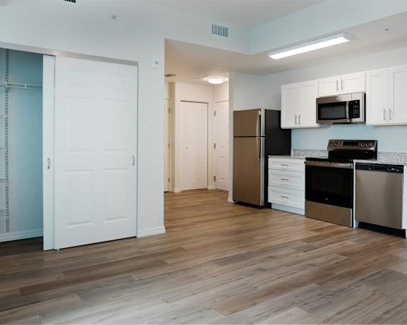 Photo Gallery Image