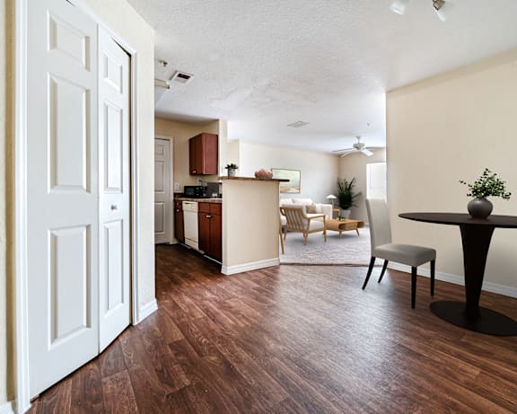 Photo Gallery Image