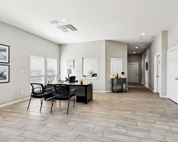 Photo Gallery Image
