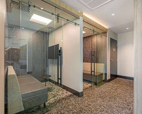 Photo Gallery Image