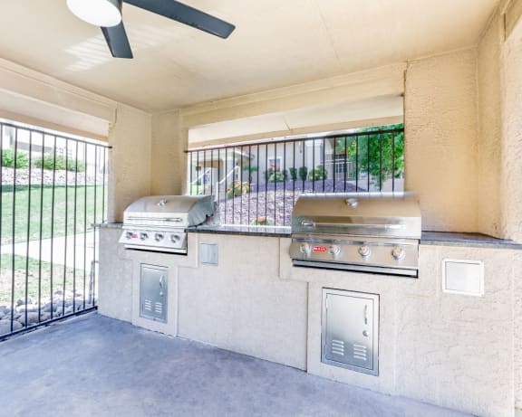 Photo Gallery Image