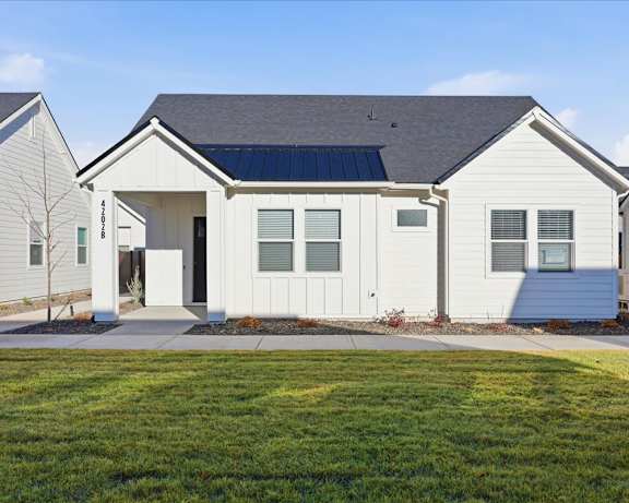 Photo Gallery Image