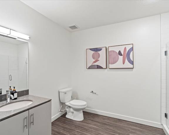 Photo Gallery Image