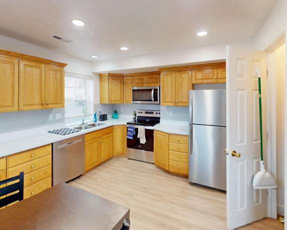 Photo Gallery Image