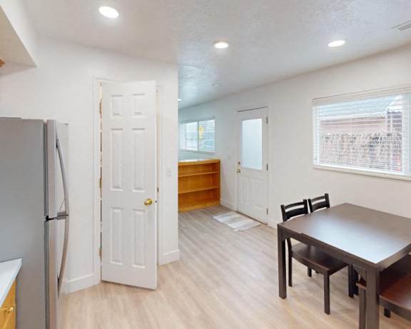 Photo Gallery Image