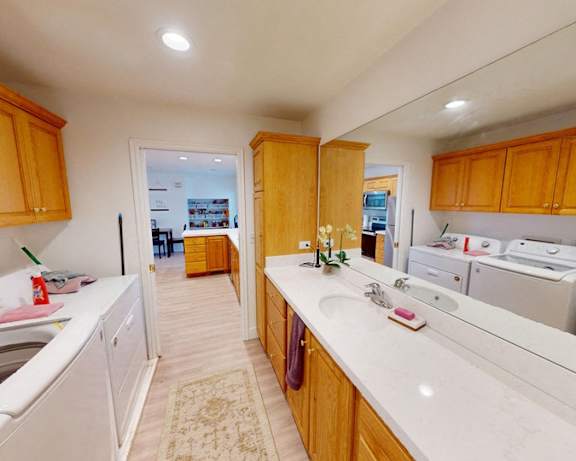 Photo Gallery Image