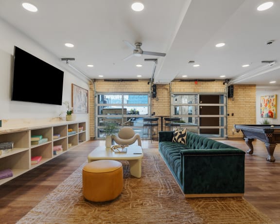 Photo Gallery Image