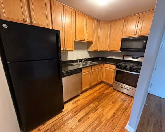 Photo Gallery Image