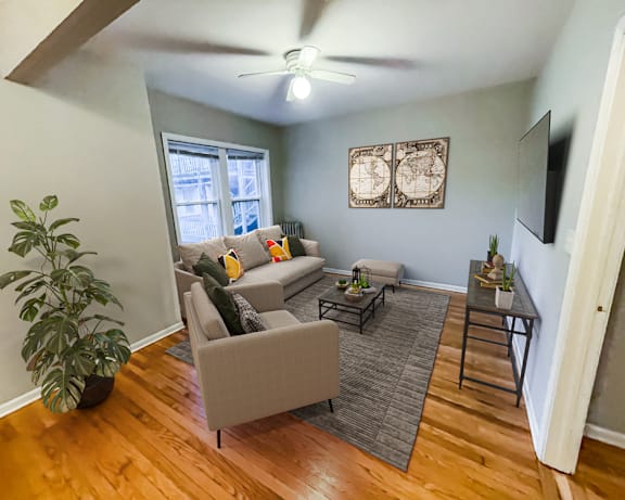 Photo Gallery Image