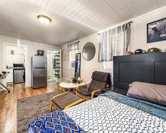 Photo Gallery Image