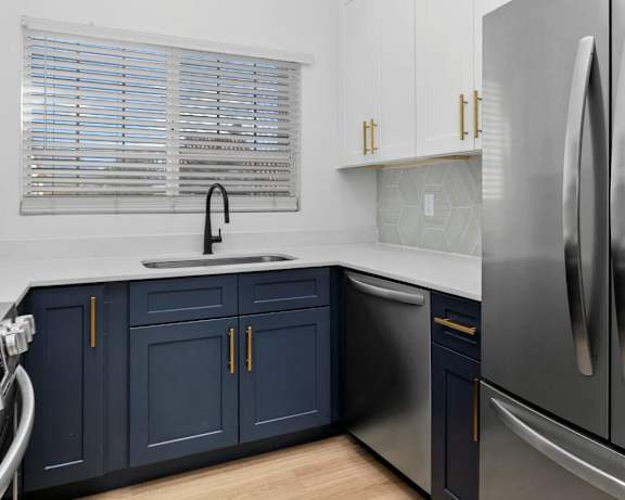 Photo Gallery Image
