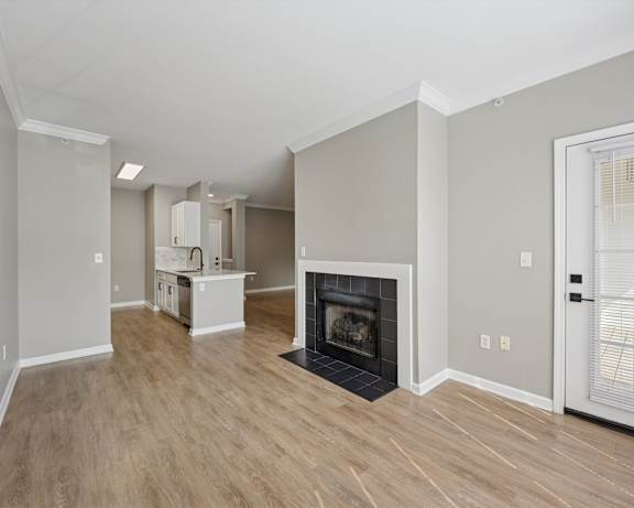 Photo Gallery Image