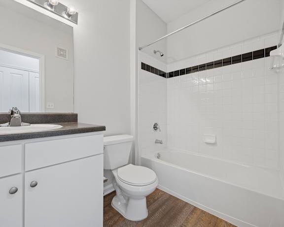 Photo Gallery Image
