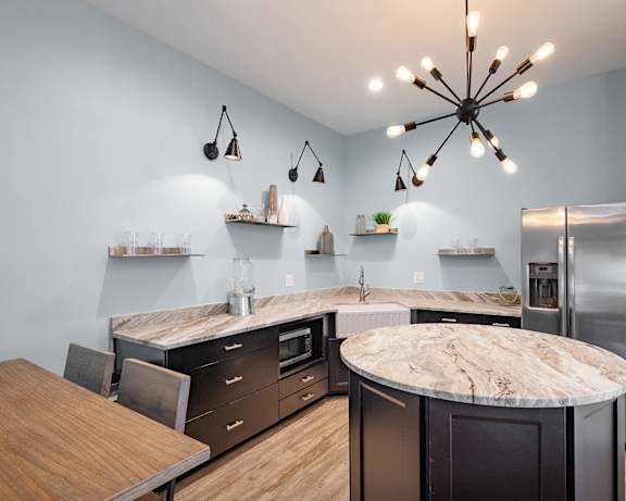 Photo Gallery Image