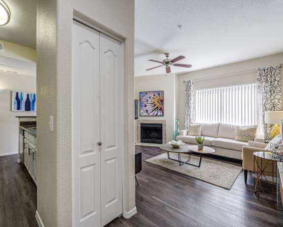 Photo Gallery Image