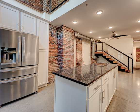 Photo Gallery Image