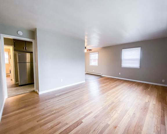 Photo Gallery Image