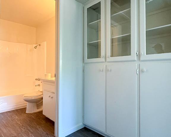 Photo Gallery Image
