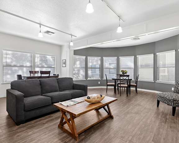 Photo Gallery Image