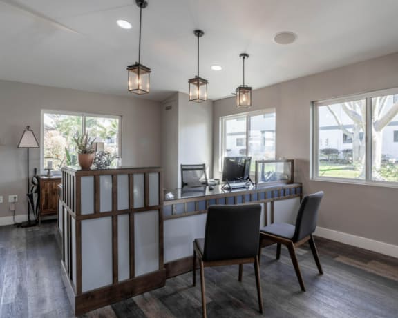 Photo Gallery Image