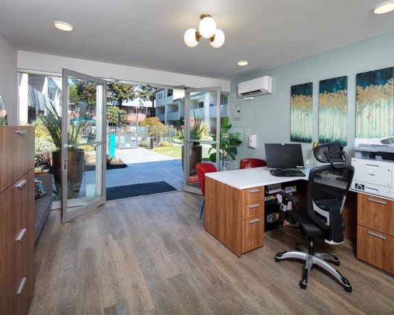 Photo Gallery Image