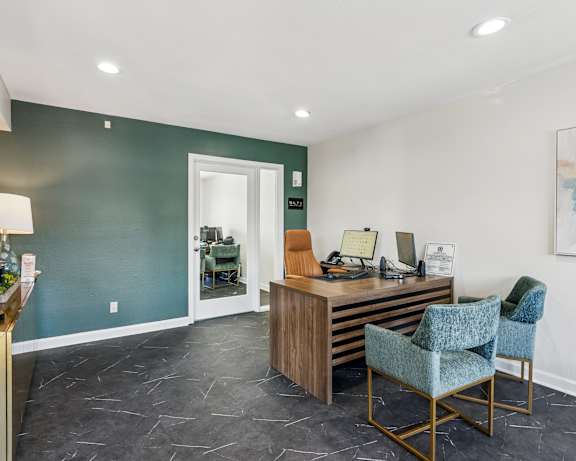 Photo Gallery Image