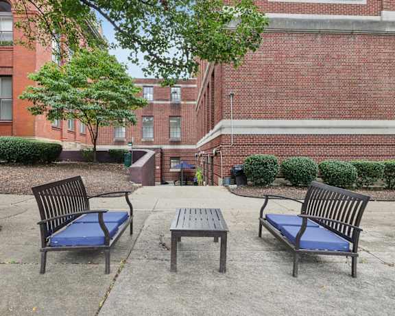 Photo Gallery Image