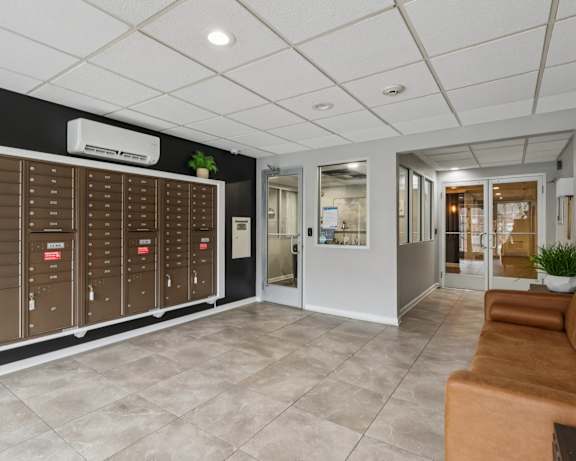 Photo Gallery Image