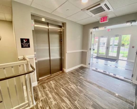Photo Gallery Image