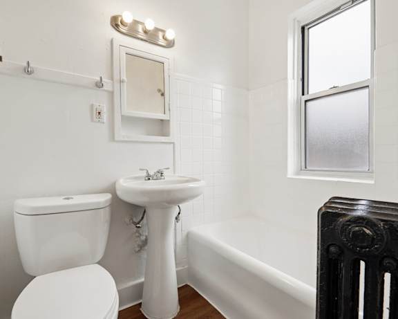 Photo Gallery Image