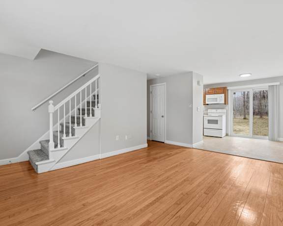 Photo Gallery Image
