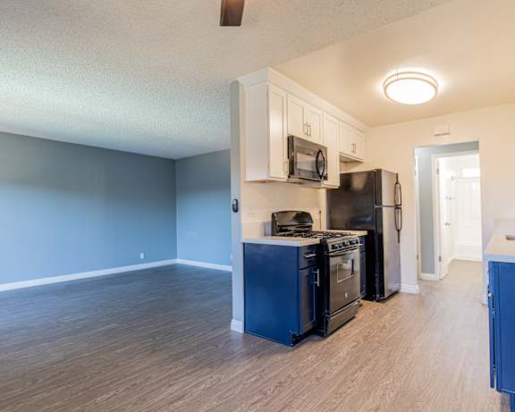 Photo Gallery Image