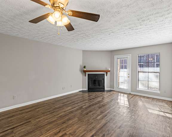 Photo Gallery Image