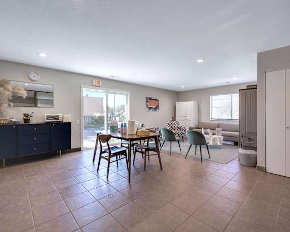 Photo Gallery Image
