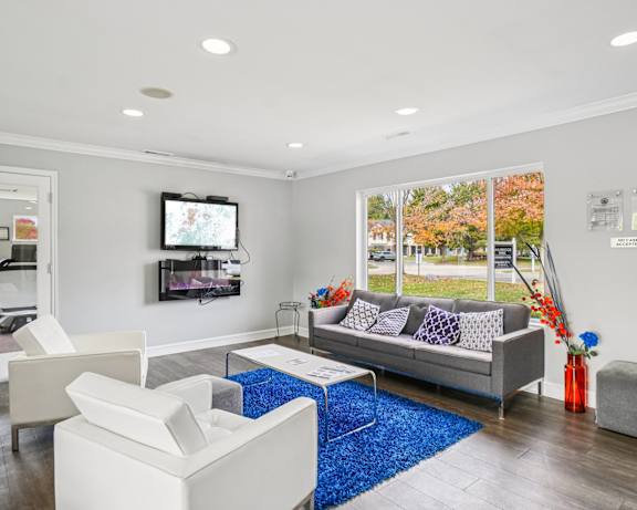 Photo Gallery Image