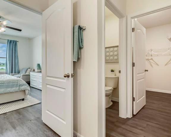 Photo Gallery Image