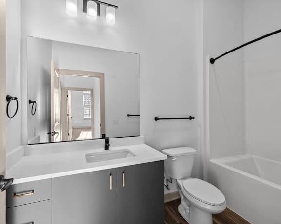 Photo Gallery Image