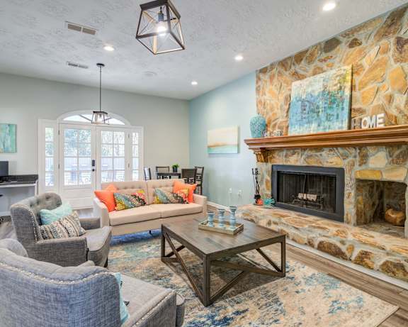 Photo Gallery Image